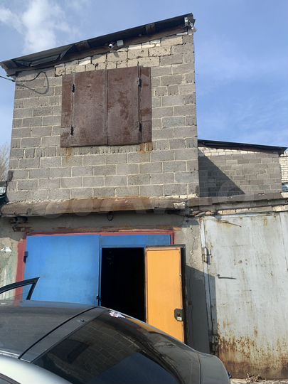 Гараж, > 30 м²