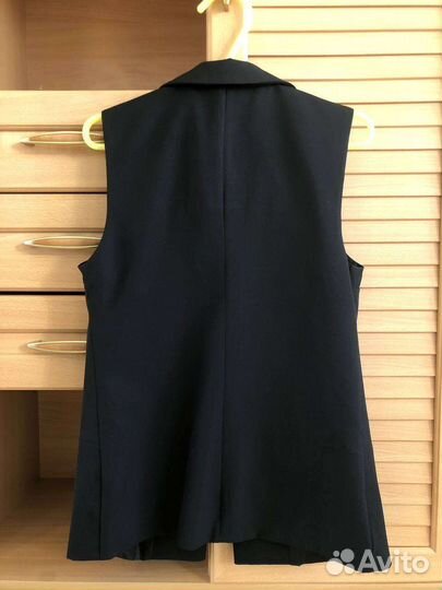 Костюм брючный с жакетом на девочку