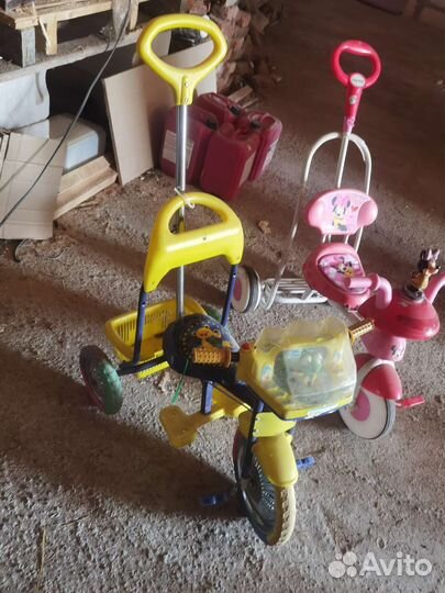 Трёхколёсный велосипед, санки, снегокат детский