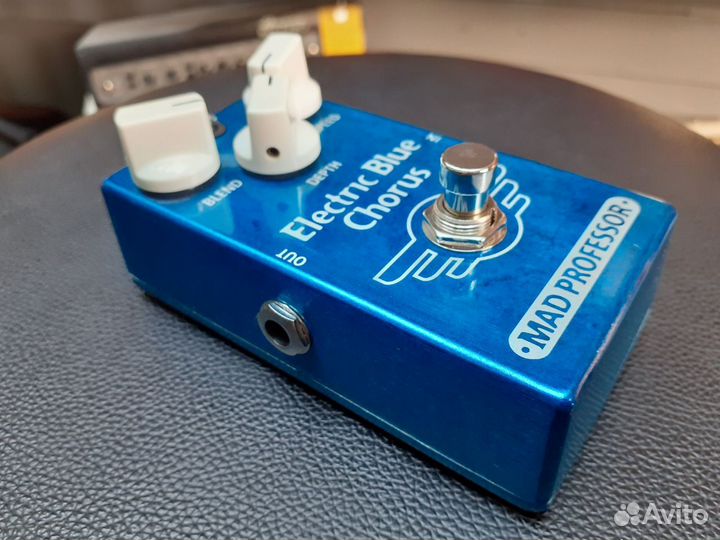 Педаль эффектов для гитары