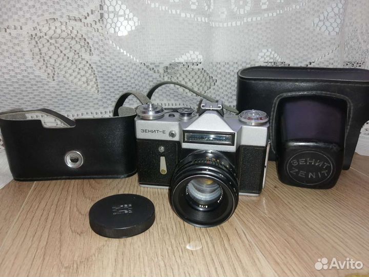 Пленочный фотоаппарат zenit