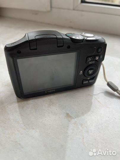 Компактный фотоаппарат Canon PowerShot SX130 IS