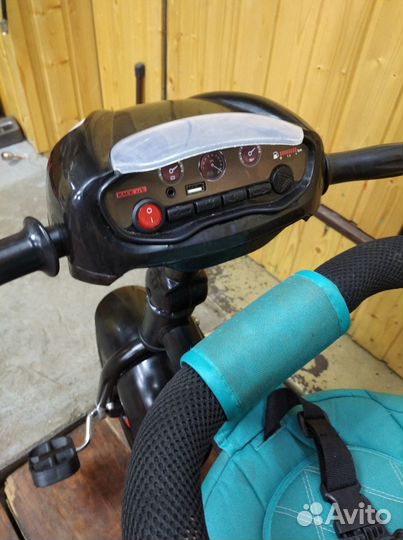 Детский трехколесный велосипед