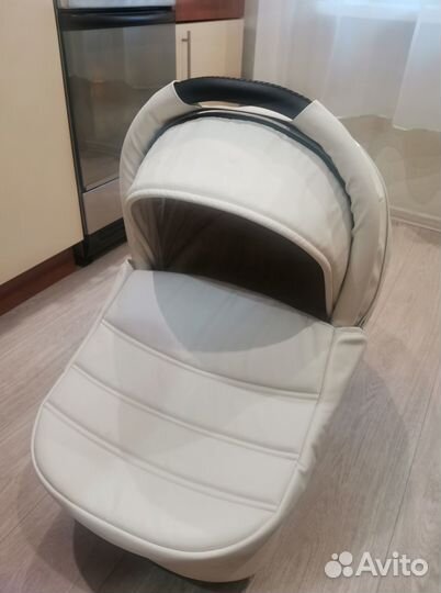 Коляска 2 в 1 + люлька для новорожденных