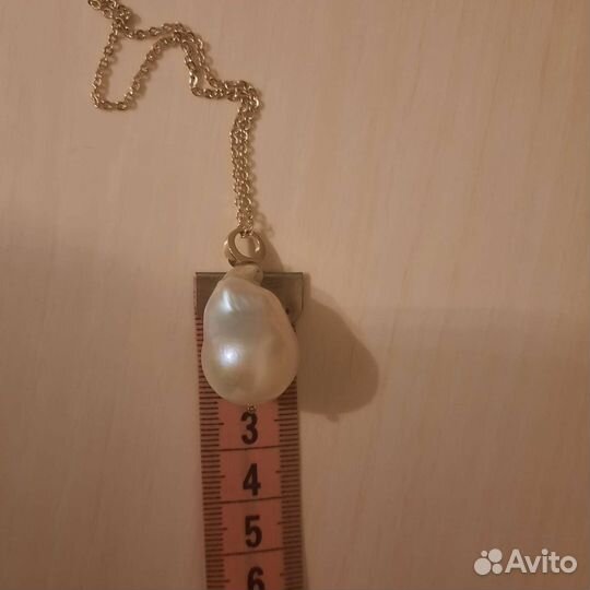 Цепочка с подвеской из барочного жемчуга