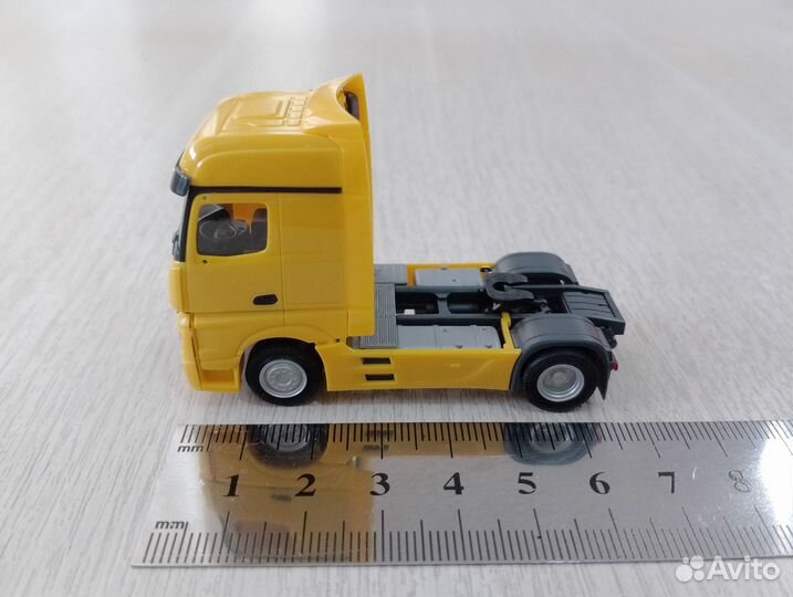 809) Тягач Mercedes Benz Actros 11 ZM