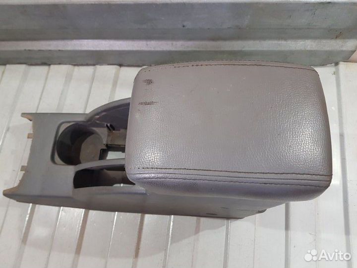 Подлокотник Chevrolet Lacetti J200 F14D3 2008