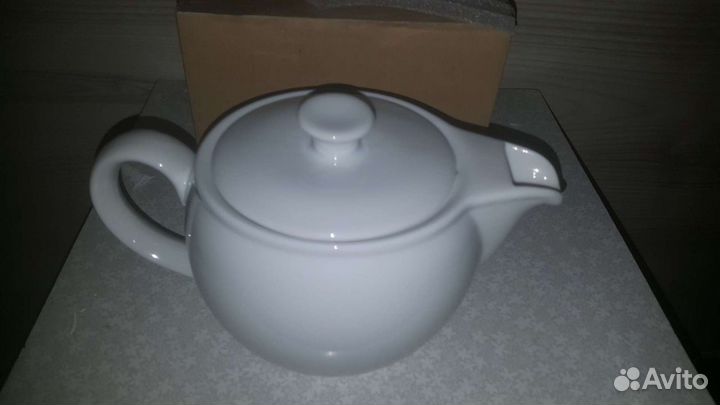 Заварочный фарфоровый чайник 800мл