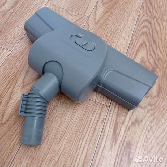 Щетки Шланги Трубки для пылесосов