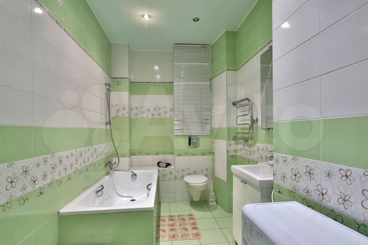 Комната 15 м² в 3-к., 22/24 эт.