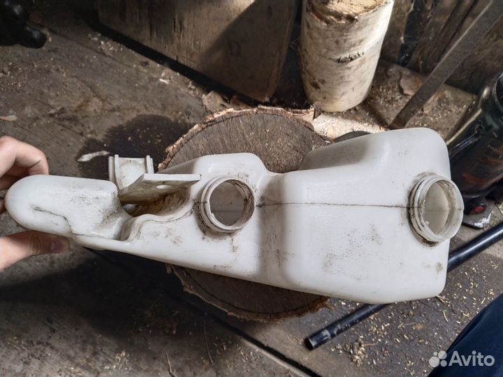 Бачок омывателя