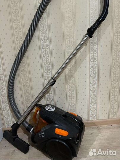 Пылесос Scarlett