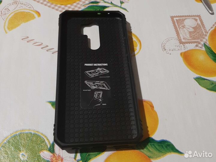 Чехлы на телефоны