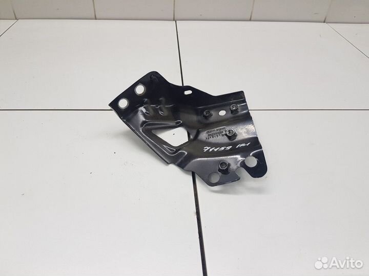 Кронштейн переднего правого крыла (Geely Coolray)