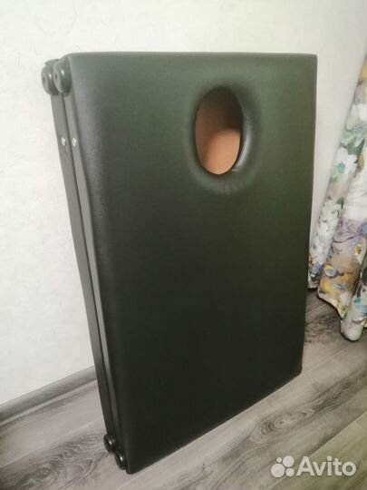 Кушетка массажный стол с вырезом для лица