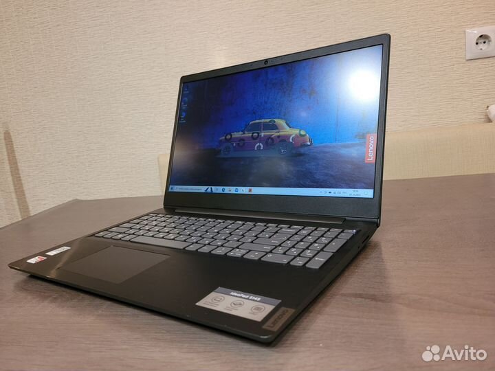 Ноутбук lenovo