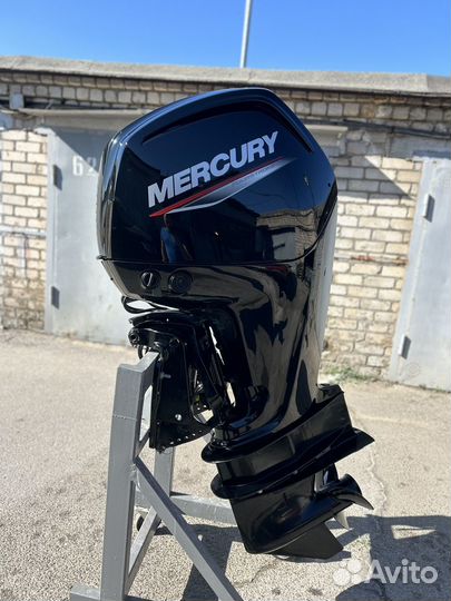 Подвесной лодочный мотор mercury F 100