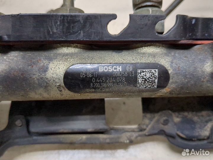 Рампа топливная Renault Laguna 2, 2005