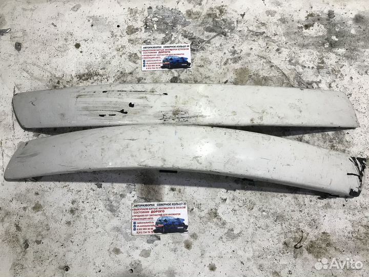 Накладка переднего бампера Фольксваген Пассат Б5+