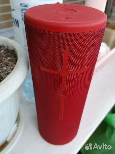 Колонкa Logitech Ultimate Ears Megaboom 3