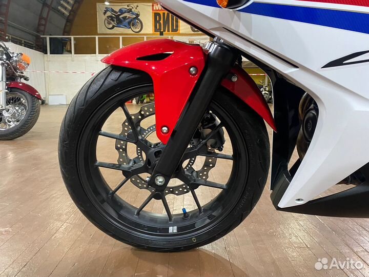 Honda CBR400R ABS