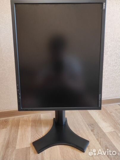 Монитор NEC MultiSync lcd1990sx