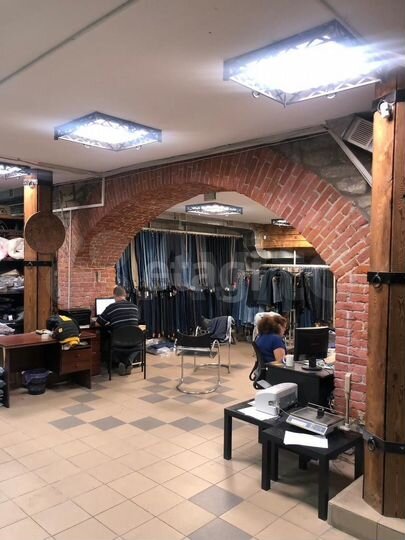 Продам помещение свободного назначения, 310 м²