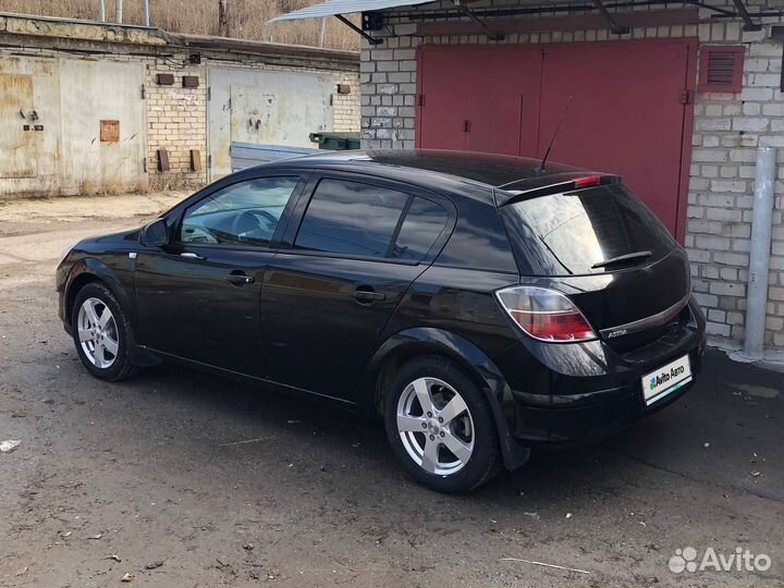 Opel Astra 1.8 МТ, 2011, 163 000 км