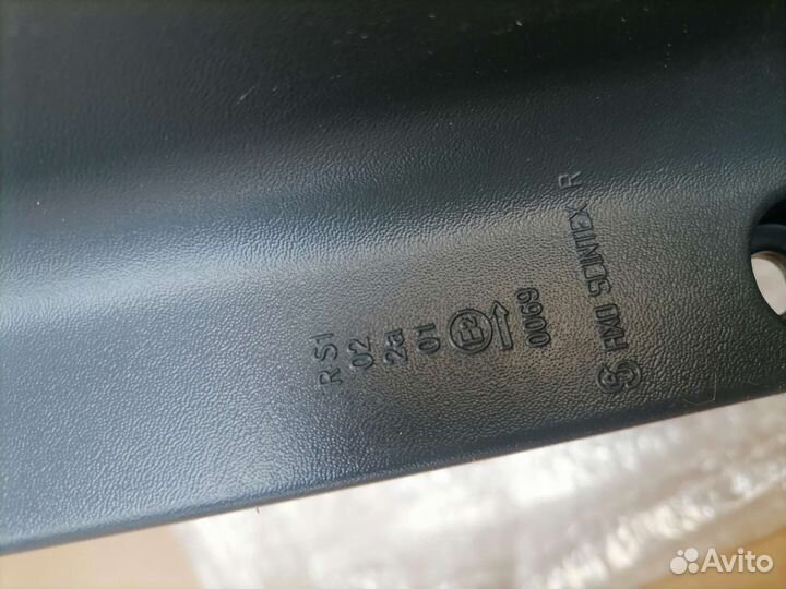 Фонарь задний правый опель виваро. рено трафик