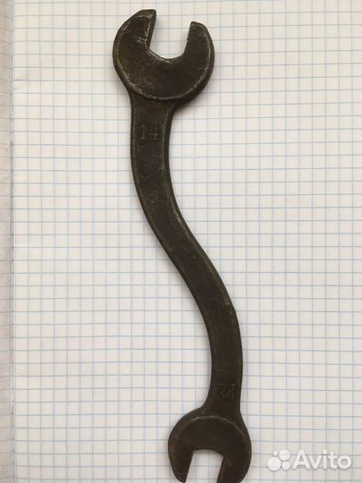 Немецкий ключ(BMW и др) 1940x