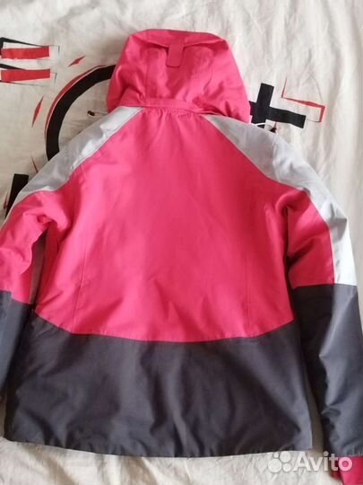 Горнолыжная куртка женская 46 размер