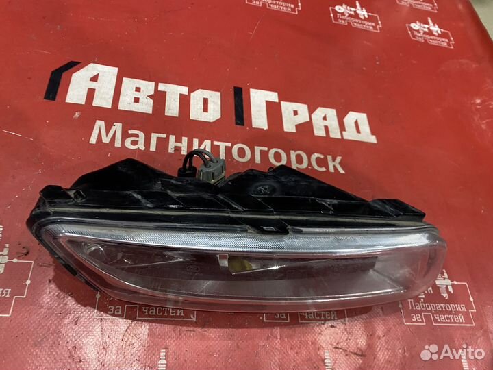 Volkswagen polo противотуман фара R