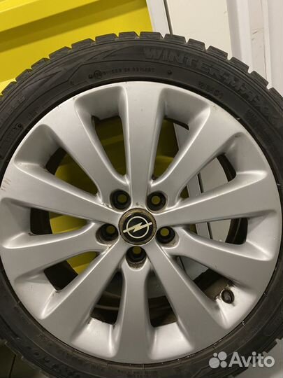 Колеса 5/105 на Opel astra 215/50/17