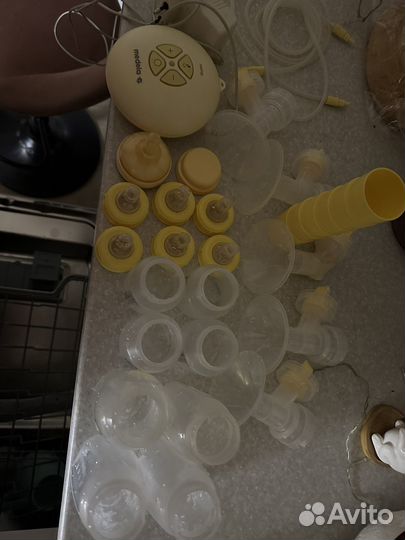 Молокоотсос электрический Medela