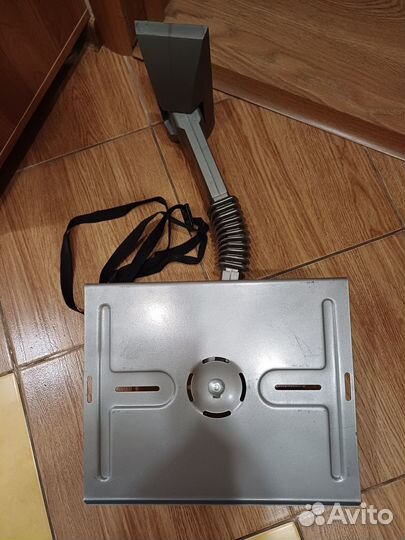 Кронштейн настенный для телевизора