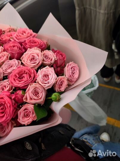 Цветы и букеты с доставкой