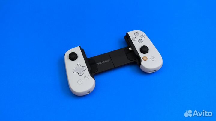 Backbone One iPhone lightning