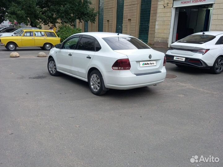 Volkswagen Polo 1.6 МТ, 2014, 450 000 км