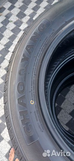 ChaoYang SU318 215/60 R17 96H