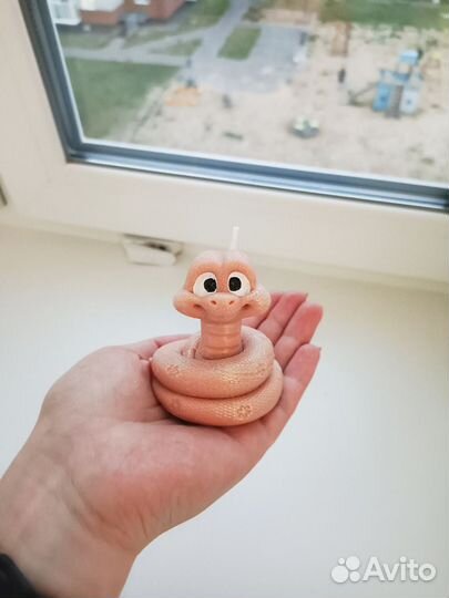 Свеча символ года