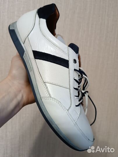 Кроссовки мужские 42р,43р натуральная кожа