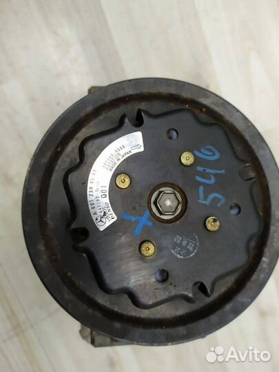 Компрессор кондиционера Mercedes М271