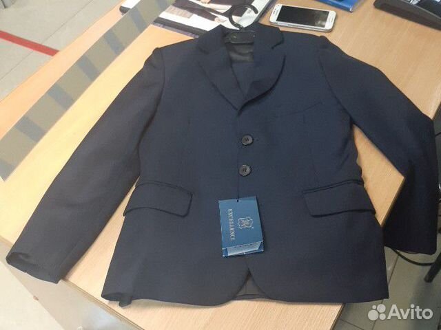 Школьный костюм