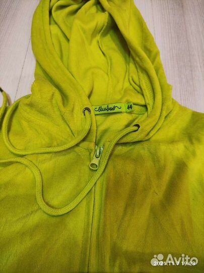 Костюм спортивный