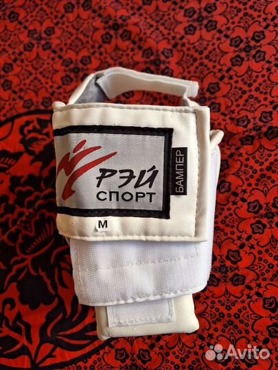 Шлем для каратэ киокушинкай с символикой размер М