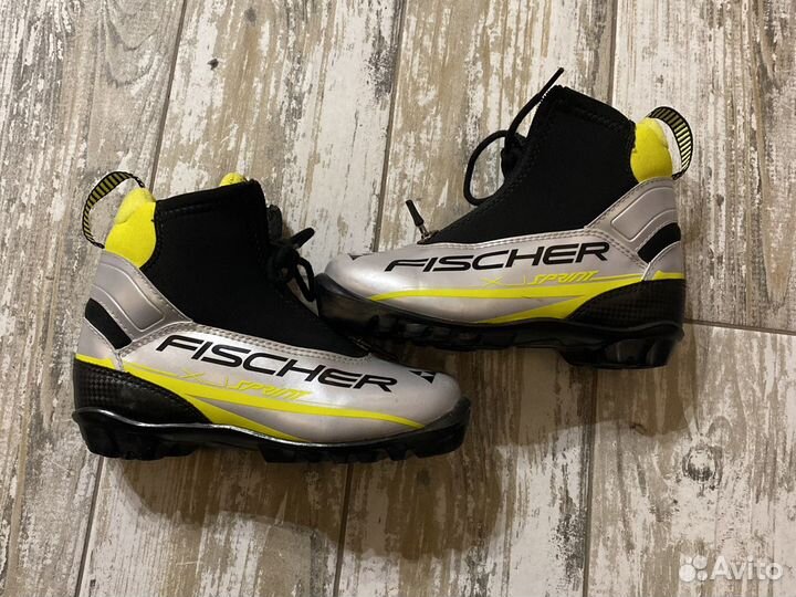 Лыжные ботинки fischer