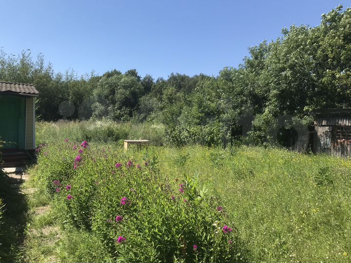 Дом 26 м² на участке 10 сот.