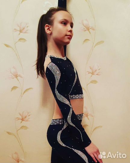 Пошив штор, костюмом для танцев и ремонт одежды