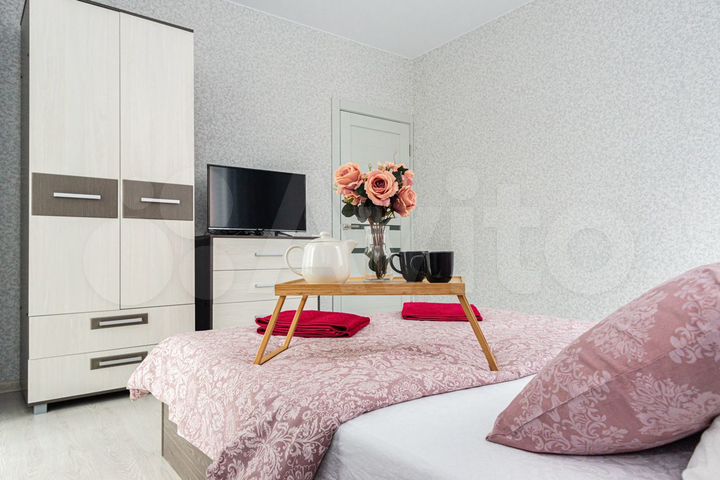 2-к. квартира, 80 м², 6/15 эт.
