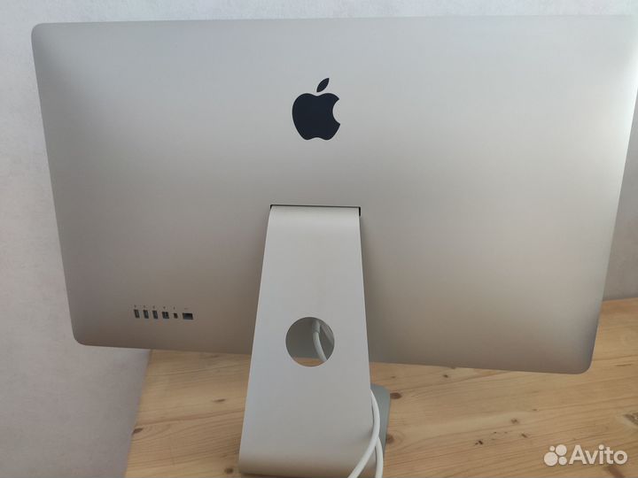 Apple Thunderbolt Display 27